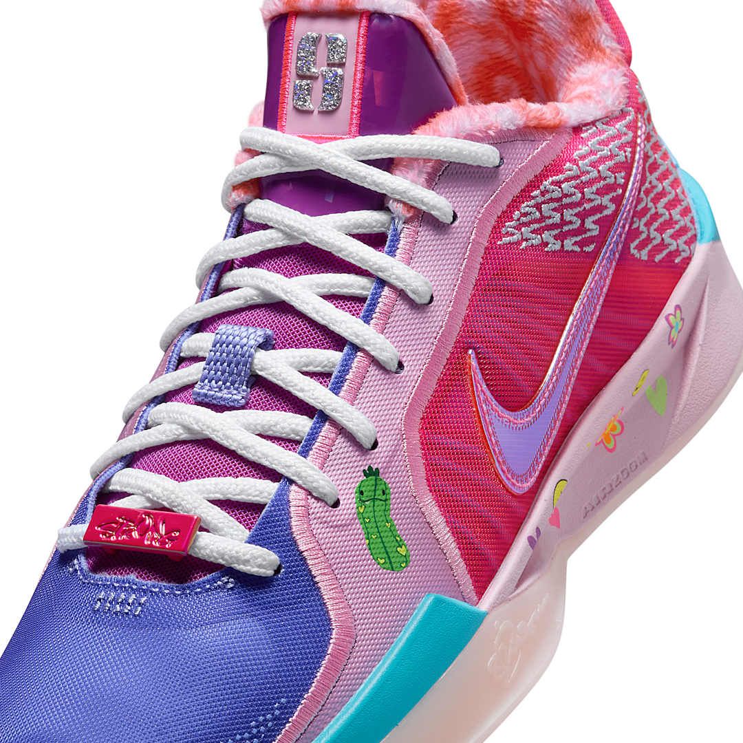 Official Images: Nike Sabrina 2 “Doernbecher” by Sophia Jenkins 

💵 $130 
🗓️ January 25th, 2025