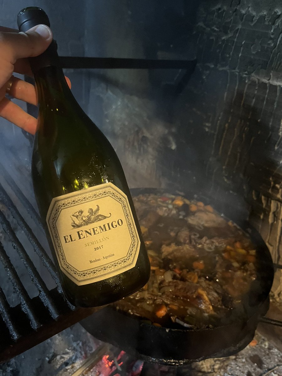 2017…
Que lindo guardar vinos blancos!!
#semillón