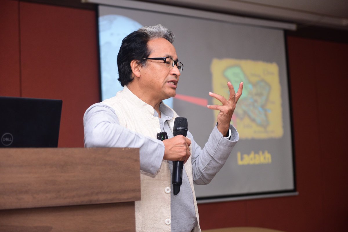 kunalmourya01's tweet photo. A Cherished Experience with @Wangchuk66 sir

On 12th January, Nagpur was blessed with an inspiring session by the visionary innovator, environmentalist, and educationist, Shri Sonam Wangchuk Ji, the real-life hero behind Phunsukh Wangdu from 3 Idiots. https://t.co/Ul4GzQSq65