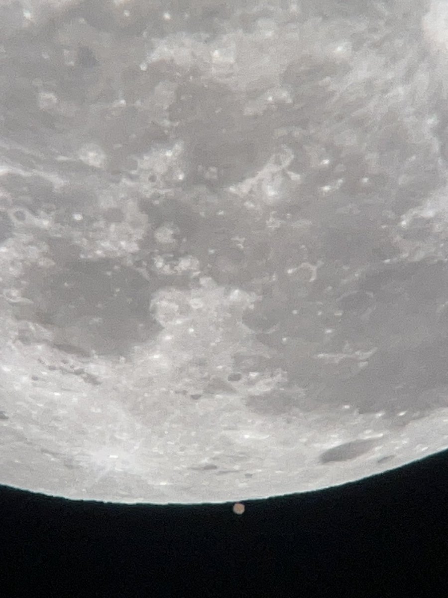 gregpenner1's tweet photo. Bye-bye Mars, see you soon. https://t.co/CKlbTuitpZ