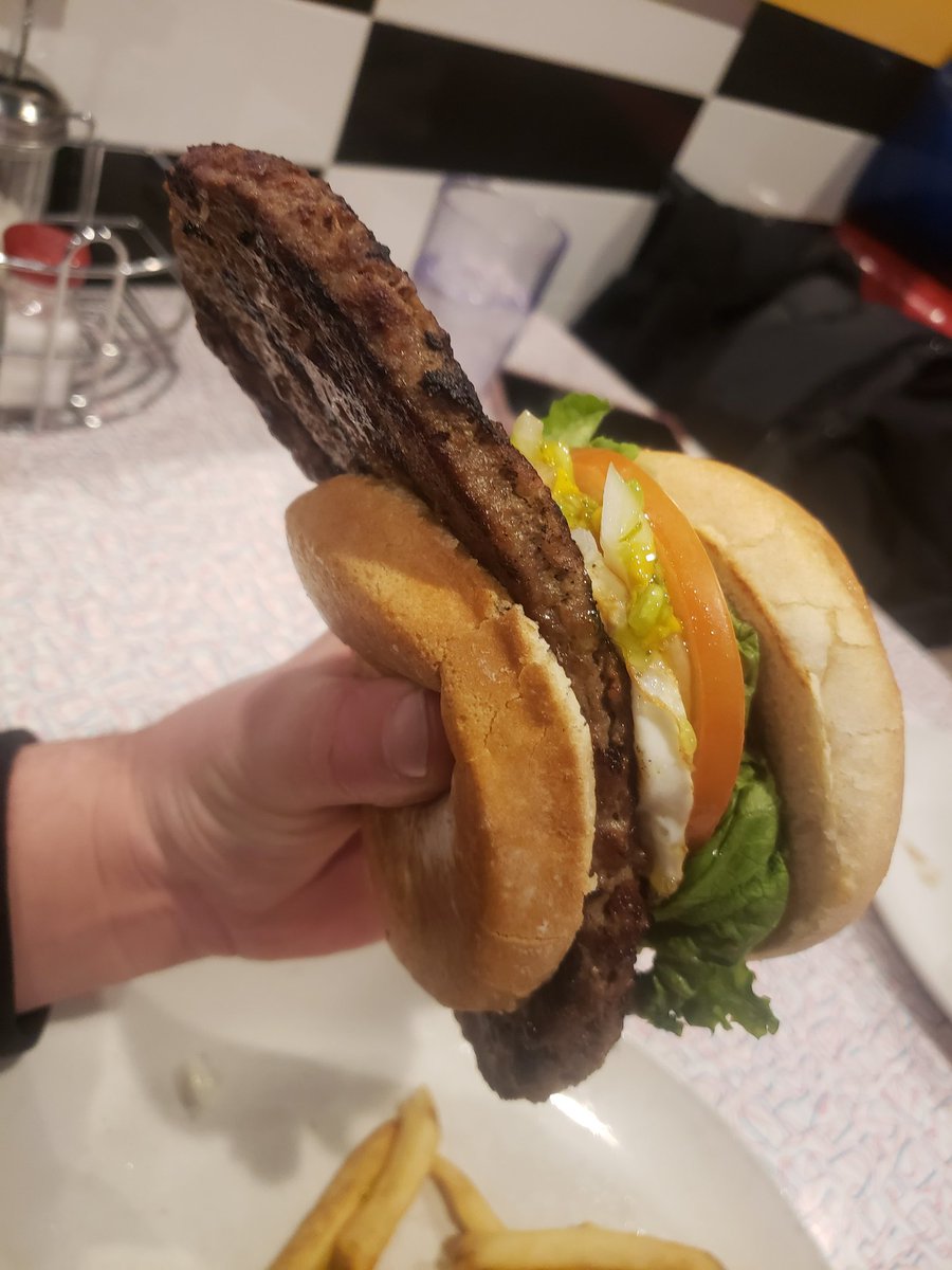 jay_eatz's tweet photo. Wimpy burger, its different but good lol @wimpysdiner #buger #ldnont https://t.co/XgV8pkxA2L