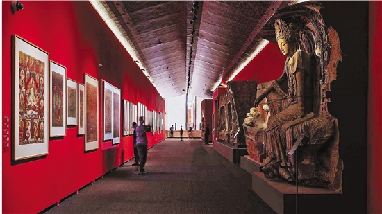 zhu_alice50849's tweet photo. Zhejiang University brings the timeless beauty of grotto temples to life with cutting-edge digitization, preserving their stories for generations. #HeritageInnovation #TechForCulture https://t.co/aIFsBx2qYV