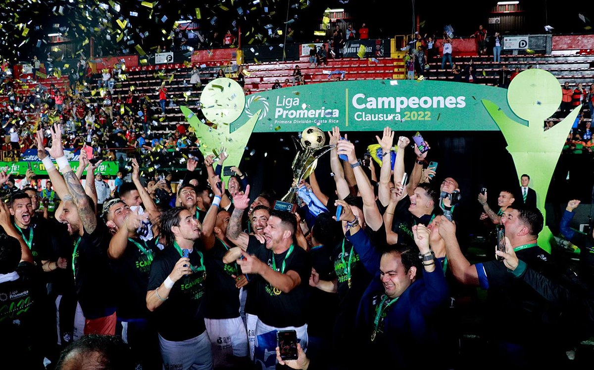 DeBÍ TiRAR MáS fOTos dE CUanDo TE TuVe
