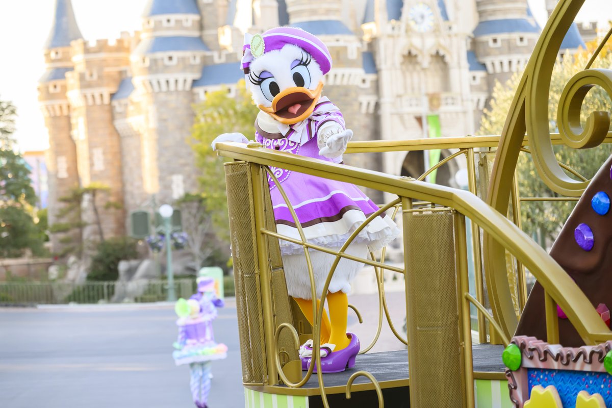 イッツ・ア・スウィーツフルタイム！ 東京ディズニーランド“ディズニー