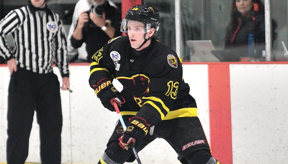 After a stint in Maryland, Castle Rock native Trey Hinton is coming home.

Hinton, playing this season for the NAHL’s Maryland Black Bears, recently committed to play NCAA Division I hockey for Air Force (Atlantic Hockey America).

READ MORE HERE: coloradohockey.net/news_article/s…