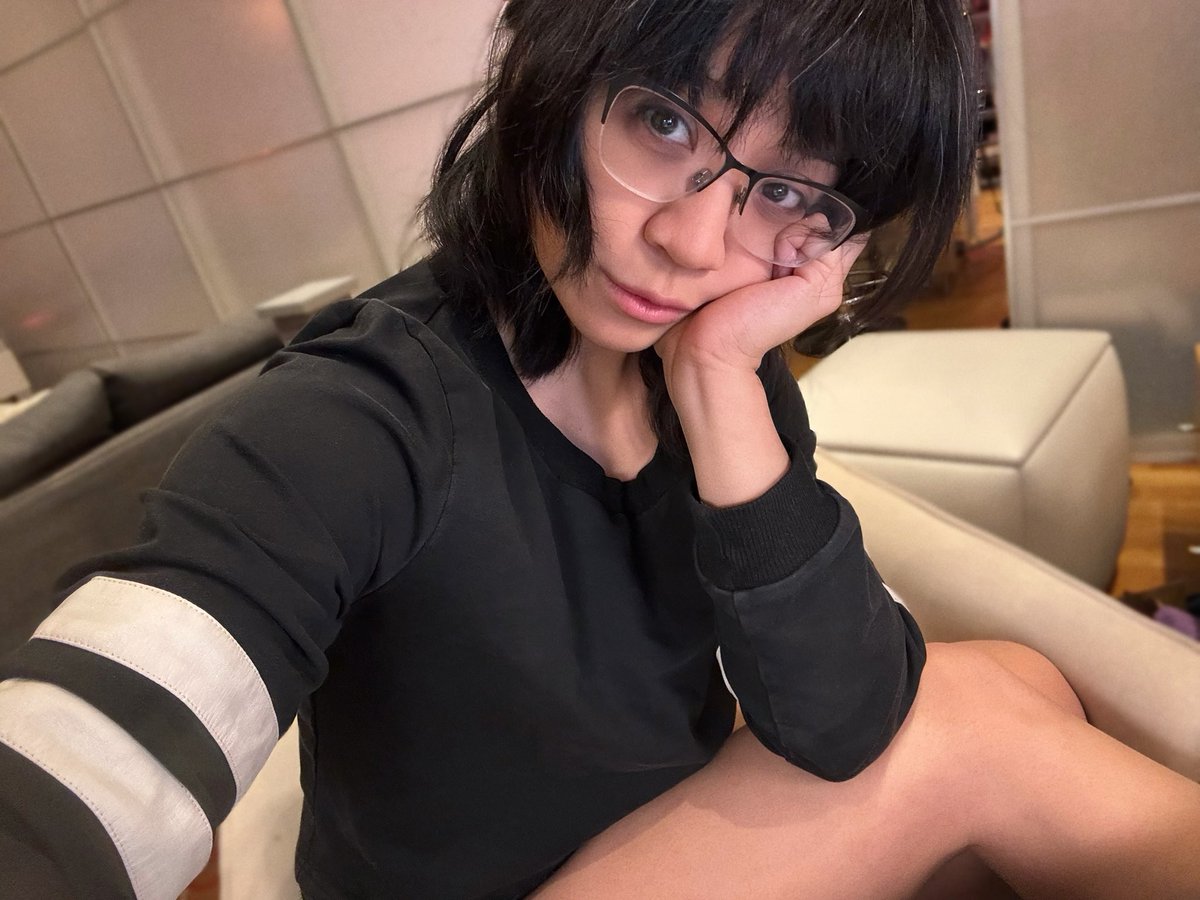 I’m live on cb~!! Still feeling a bit sick but couldn’t keep me away from you guys (^3^)~♡ 

[ chaturbate.com/nekolukka ]
— password: xnekobuttx —