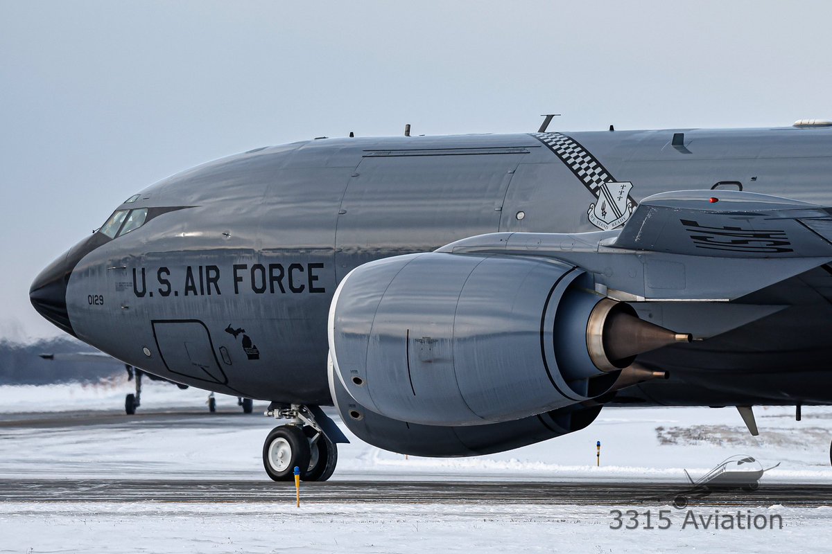 3315Aviation's tweet image. Bagged my first KC-135 of the year, this one from the @127Wing. #planegeek