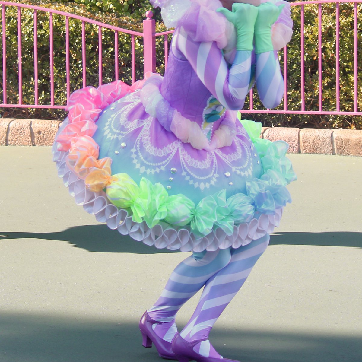 ヴァネパル！ダンサーさんの衣装が！可愛すぎる！！🍬💞✨