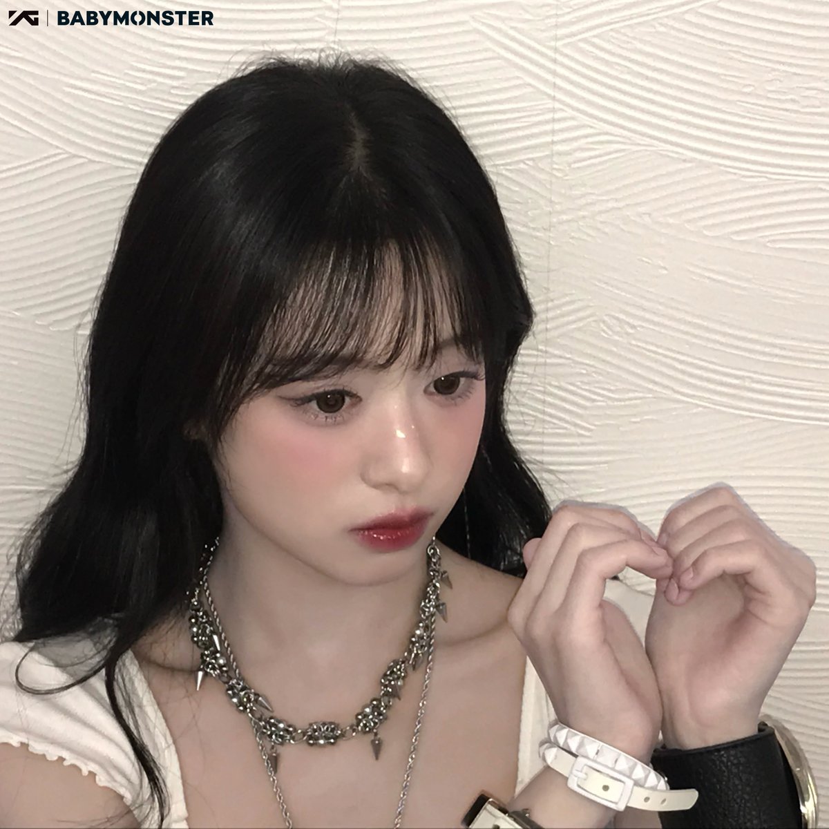 _BABYMONSTER_JP's tweet photo. [📸] #BABYMONSTER_MEMORIES

.˚⊹⁺‧┈┈┈┈┈┈┈┈┈‧⁺ ⊹˚.

　#𝙰𝙷𝚈𝙴𝙾𝙽'𝚜 𝙼𝙴𝙼𝙾𝚁𝙸𝙴𝚂
　　　　𝚒𝚗 𝙹𝙰𝙿𝙰𝙽🩶🤍

.˚⊹⁺‧┈┈┈┈┈┈┈┈┈‧⁺ ⊹˚.

https://t.co/32ZBWUQeXD

#ベビモンの思い出アルバム #BABYMONSTER #ベイビーモンスター  #WokeUpInTokyo https://t.co/APHaZ8tlDL