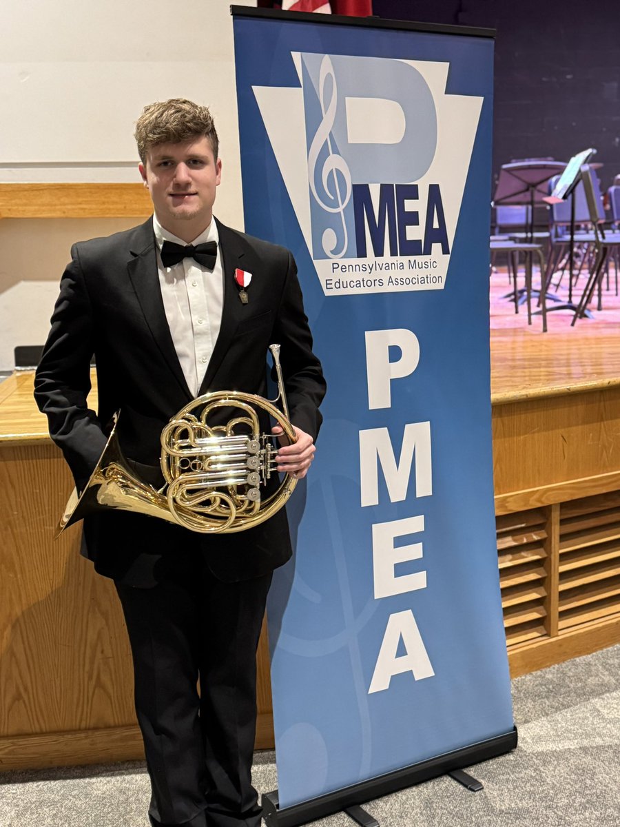 lakelehmanband's tweet photo. Congratulations to Ben, who represented @lakelehmanband at the PMEA District 9 Orchestra festival! Ben placed 3rd and successfully qualified for the Northeast Region Orchestra! #llpride #Knight_Vision3 @LLSDKnights https://t.co/O9rLoIDpNA