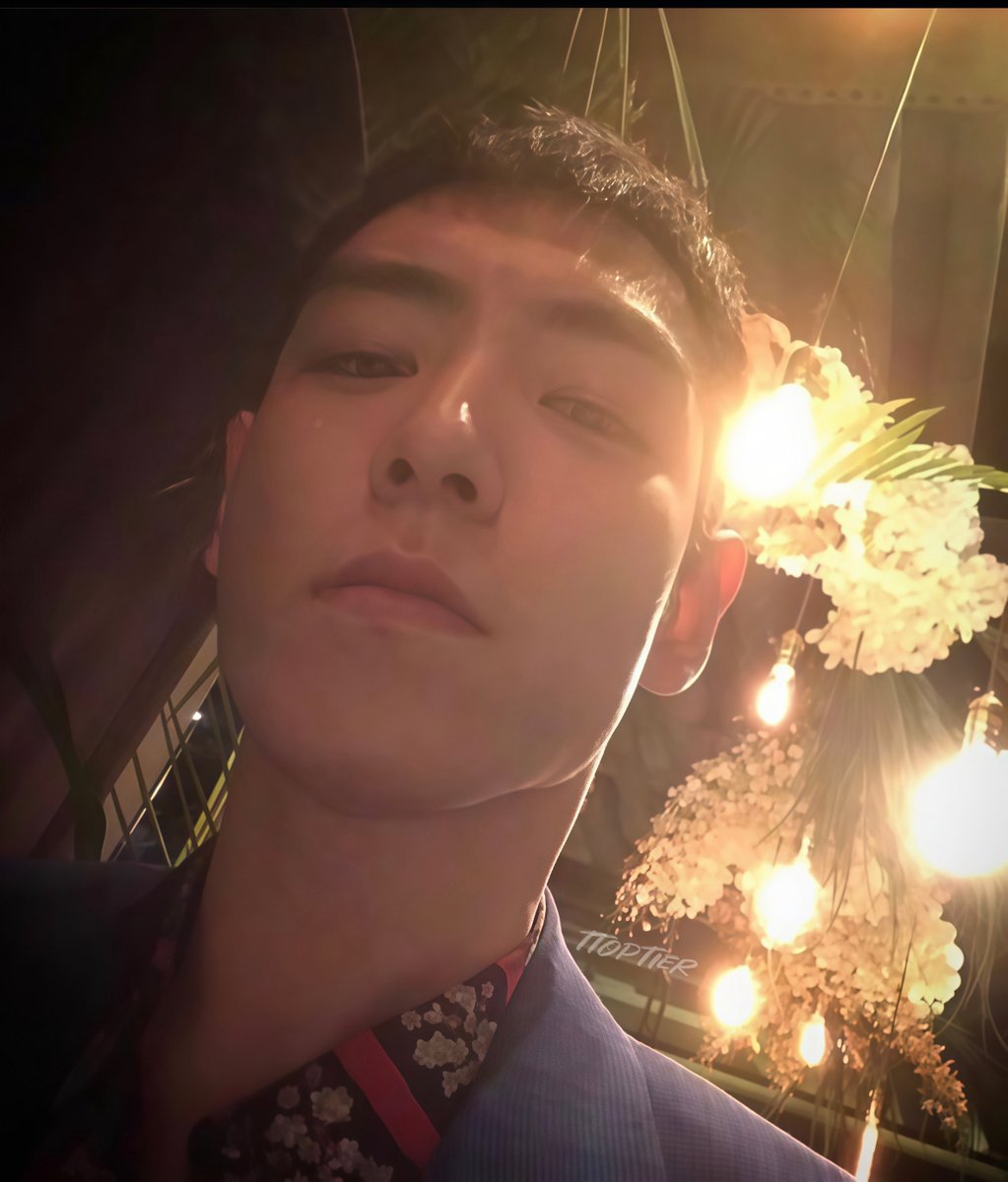 — T.O.P

#BIGBANG #ChoiSeungHyun 
#TTTOP #최승현