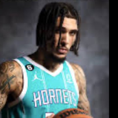 DlovesSports's tweet photo. #NewProfilePic https://t.co/BHAGlfGjif
