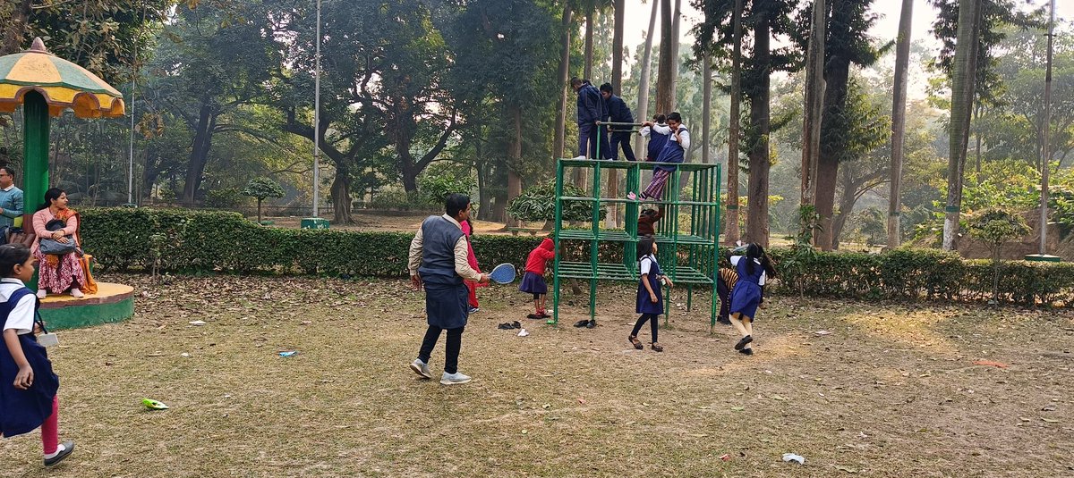 raianand84's tweet photo. An #EducationalTour has been organised by Vikram Vidyalaya Branch Day Primary at #EdenGarden. Thanks to all #Teachers and #Parents to make success this tour. students are enjoyed a lot. https://t.co/kKh36qrPmU