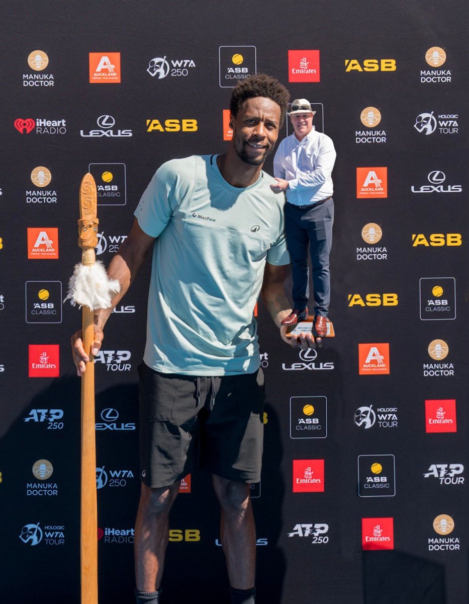 CV Nicks tweet media