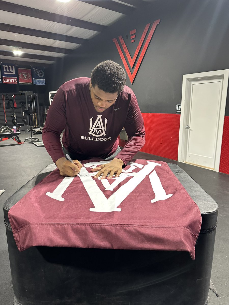 Velocity Football Academy™ tweet media