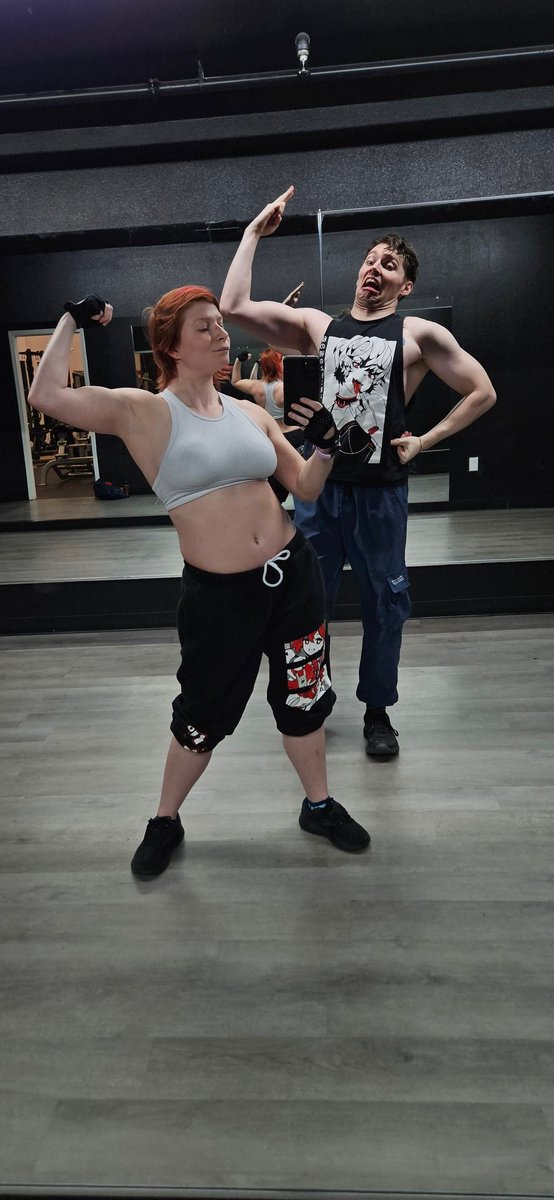 AccentKisses's tweet image. Day 1 back on my shred!

Join the 90 day challenge at @IronForgeGym ! 

@MemeCharacter