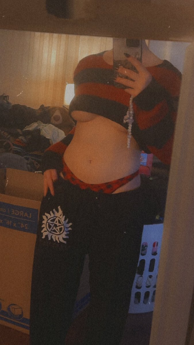 Content from cosplaytrap98