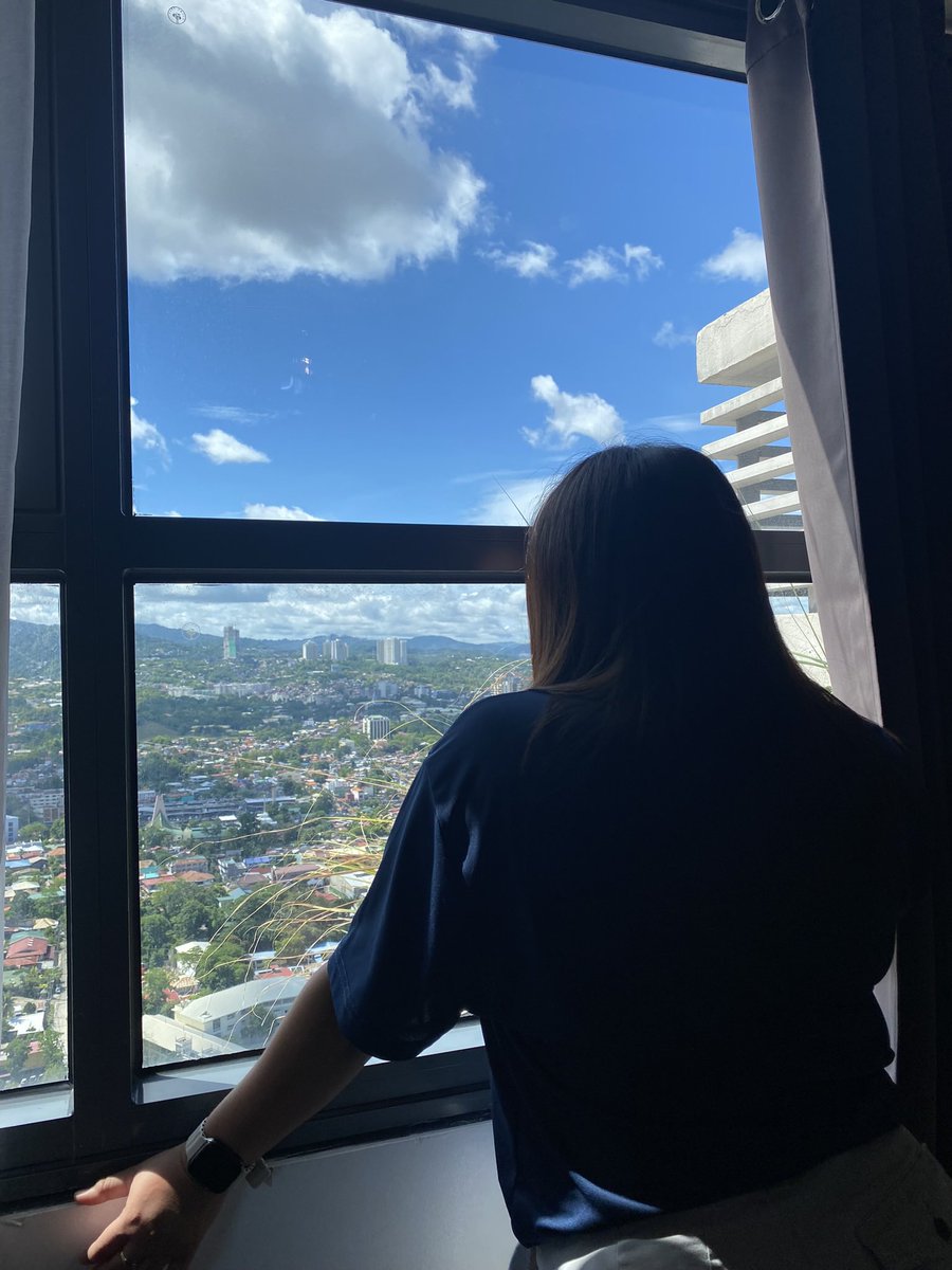 queng3419's tweet photo. UBEC🌆 https://t.co/KoJ54givax