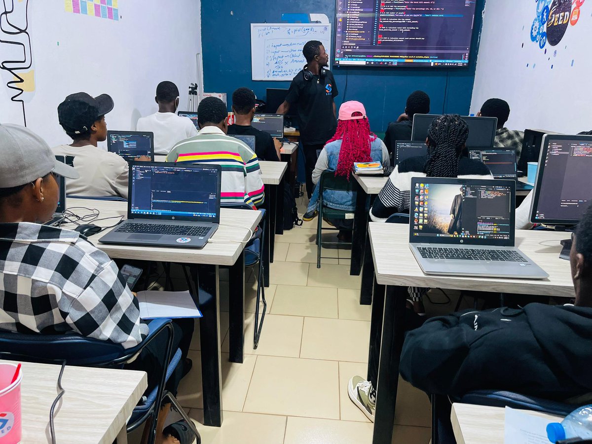 NgamSebast25758's tweet photo. Great learning experience at the weekend of code.
Week 6, Python lesson 2
All thanks to 
@fonyuyjude1 and @fien Dora
#WeekendofCode https://t.co/YLRClDmgtP