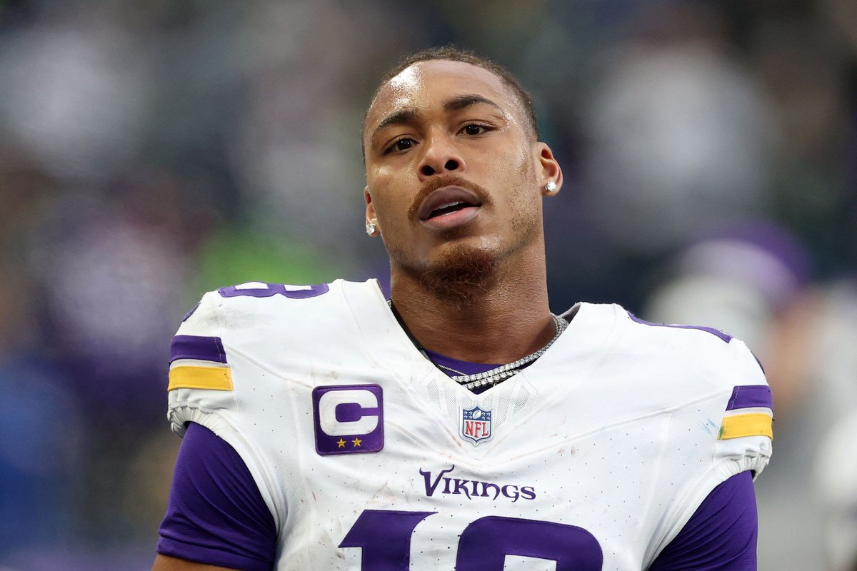 woodwardsports's tweet image. Vikings WR Justin Jefferson still does not have a playoff win.