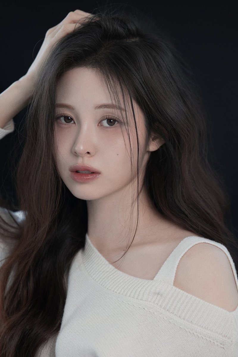 yebin__official's tweet photo. [#백예빈]

 미공개 사진 가져 예콩아🖤

#백예빈 #Baekyebin #예콩 https://t.co/lgZeFghWkt