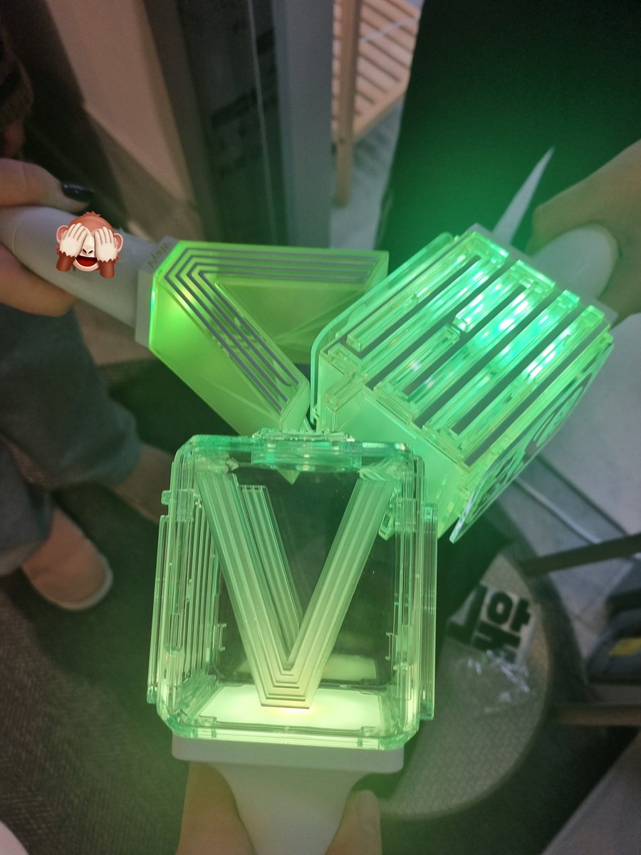 ByeongjiCom's tweet photo. 늦엇지만 뷰잉으로 슴콘��� 봣어요~ https://t.co/6gDWc7m0fA