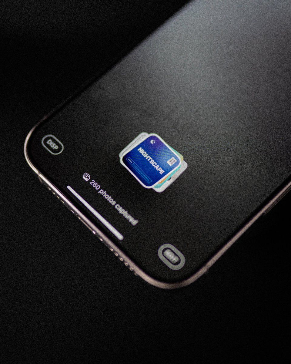 Polarizz tweet media