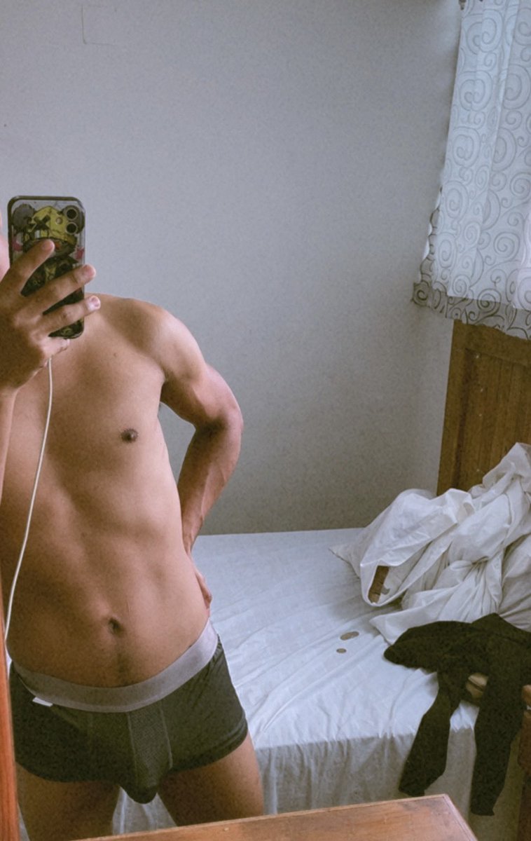 bbluiss's tweet photo. Hola 😈 https://t.co/jegAcWDxd1