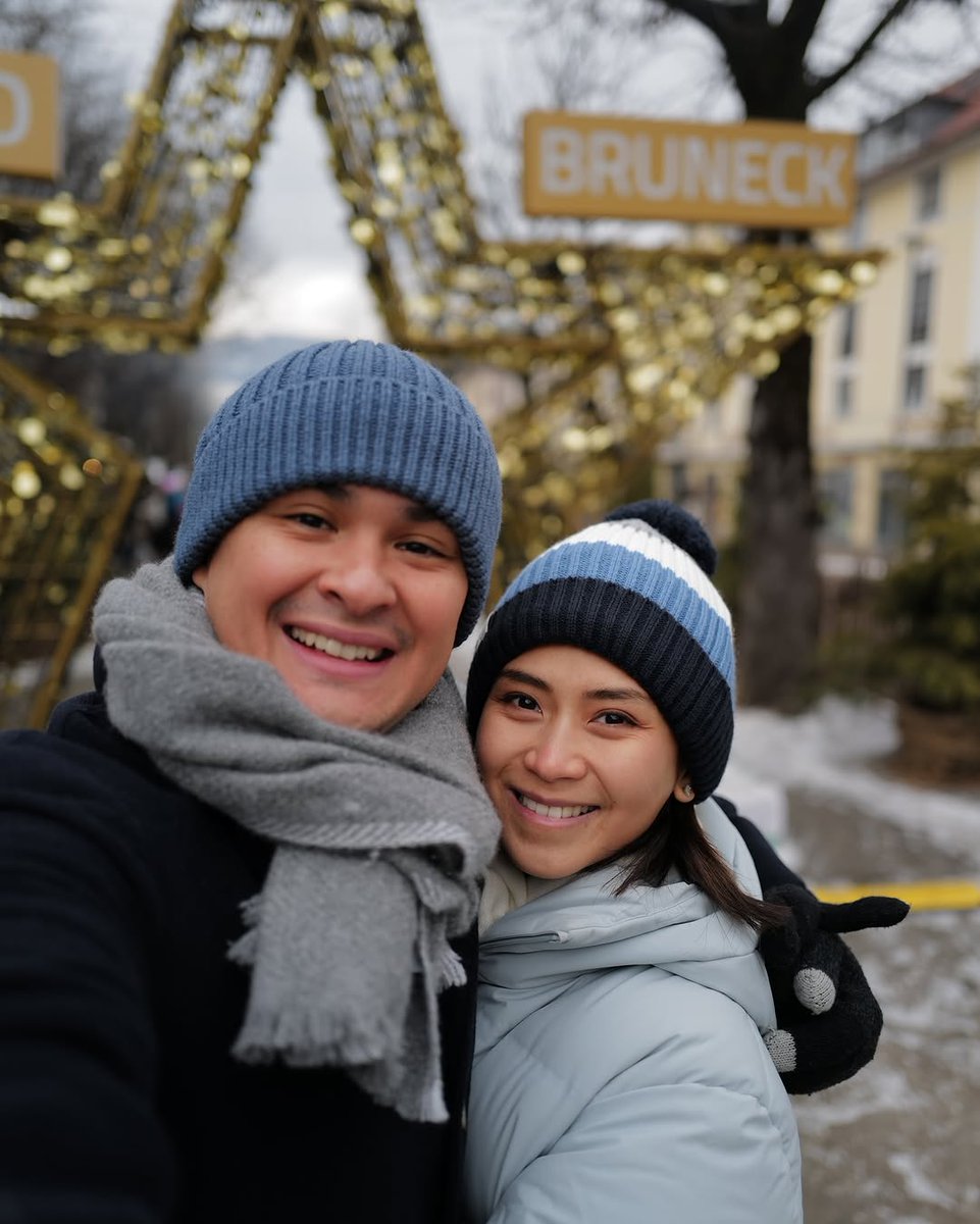 Dolc_lxx's tweet photo. Warmth amidst the cold
#AshMatt😍🥰
#TravelAshMattAsYouCan
#TheGs
#SarahGeronimo
#MatteoGuidicelli https://t.co/xvZp3qeAf0