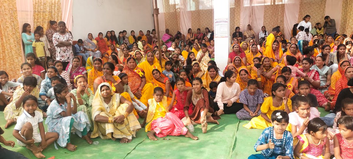 रायपुर ग्रामीण विधानसभा अंतर्गत दलदल शिवनी में धींवर समाज द्वारा आयोजित भव्य वार्षिकोत्सव एवं सम्मेलन समारोह में सम्मिलित होकर समाज के उत्कर्ष और एकता के प्रतीक इस आयोजन का हिस्सा बनने का अवसर प्राप्त हुआ। समाज के विकास और समर्पण की भावना ने सभी को प्रेरित किया।

<a href="/bhupeshbaghel/">Bhupesh Baghel</a>