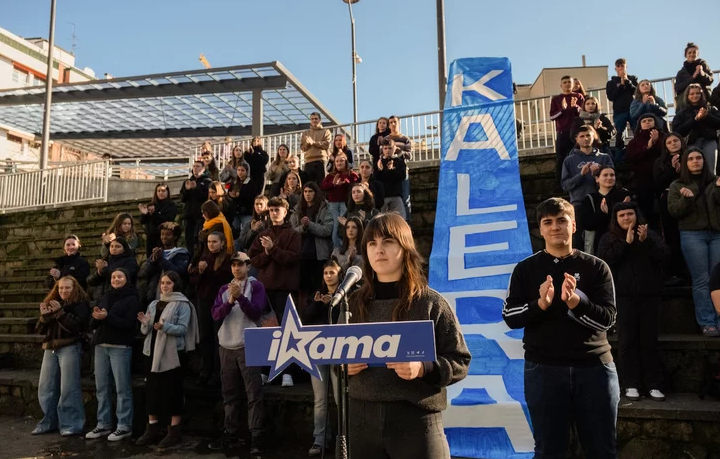 Faxismoaren aurkako eta euskal hezkuntza sistemaren aldeko greba deitu du Ikamak martxoan

naiz.eus/es/info/notici…