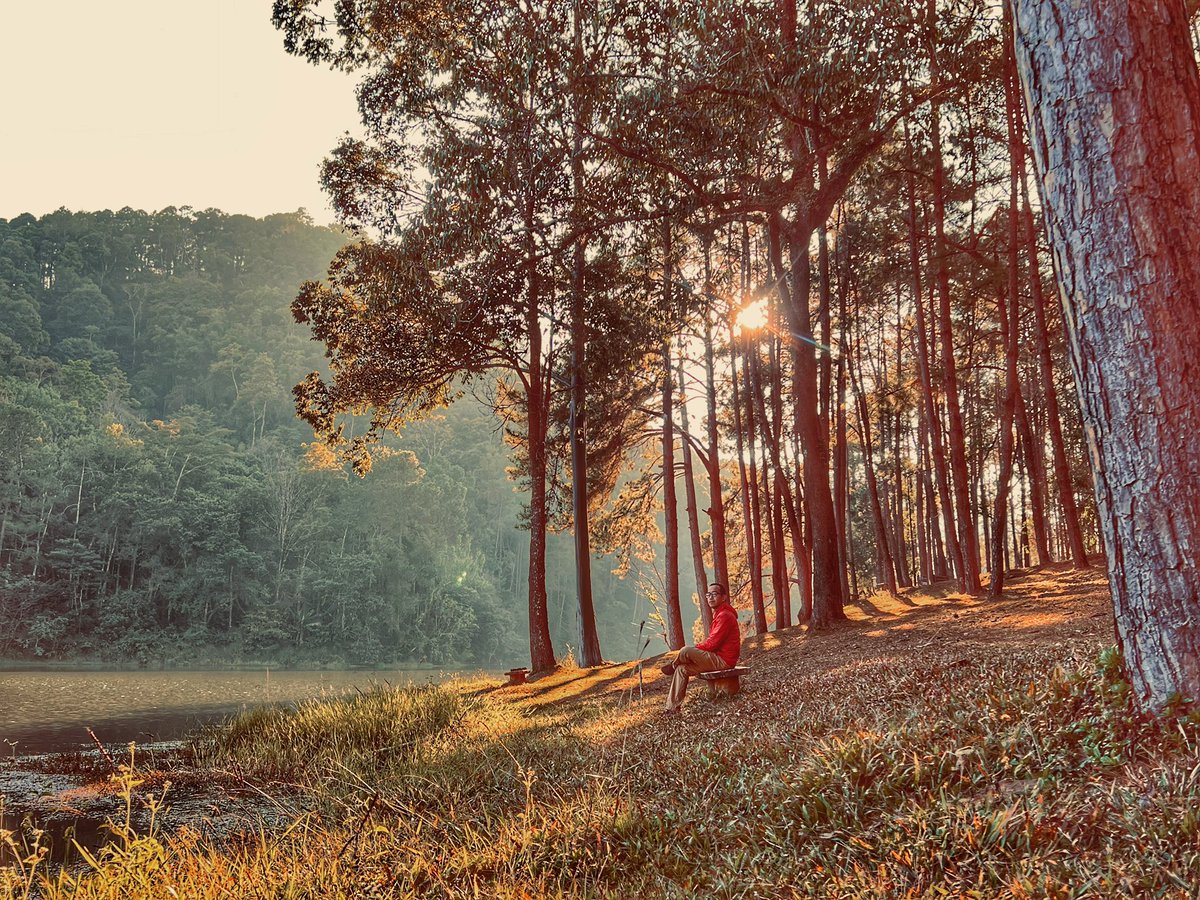 แดดอุ่นๆ ยังไม่อุ่นเท่ากอดเธอ