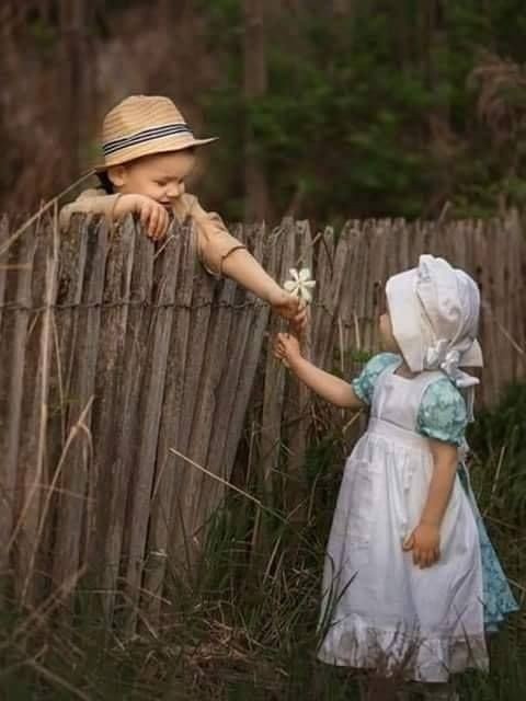 ربما👌
 كان قدرا ان نلتقي... ونفترق
   لكننا ابداً لم نتفق
    ان تاخذوا الروح
 وتتركوا القلب رماداً يحترق..
  🌺🌺🌺🌺🌺🌺🌺🌺