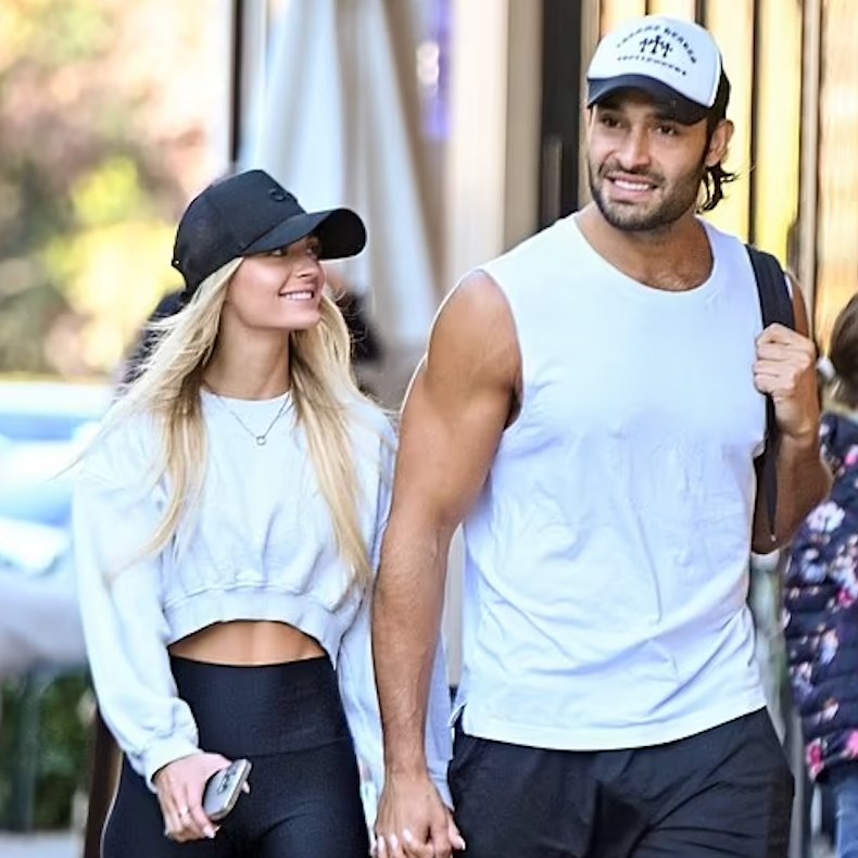 Britney Stan 🌹 tweet media