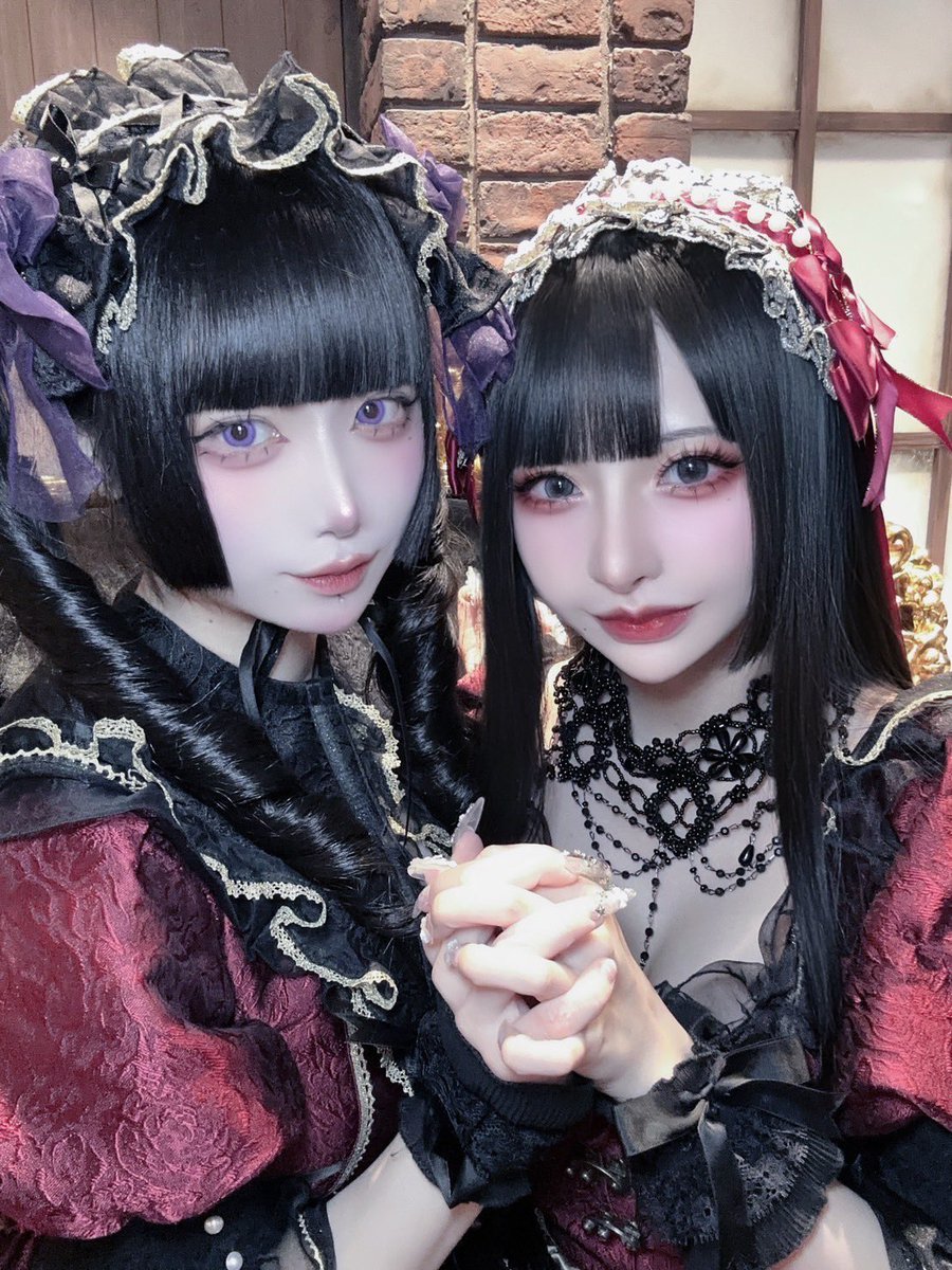 _phantomXIII_'s tweet photo. ↜(⃔   ̳   ̫   ̳ )⃕🖤⋆͛*͛ https://t.co/qmJkkic97K