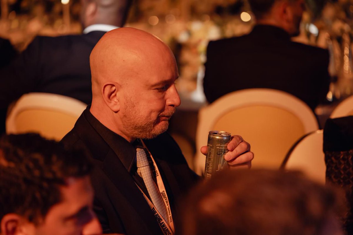 🔴 الكولا السعودية أصبحت عالمية 🥤🚀

المشروب السعودي #ميلاف_كولا راعياً لحدث the ring 🥊 الذي أقيم في لندن 🔥🔥

كفو والله يا ميلاف 👍