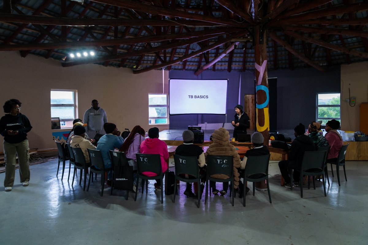 Dr Anastasia Koch ran hands-on science workshops🧬 at Bulungula Incubator! Topics like TB, cancer, HIV, and mental health were covered.  Activities included paper plane✈️ experiments and water quality tests🧪🔬, deepening the understanding of crucial health and science topics.