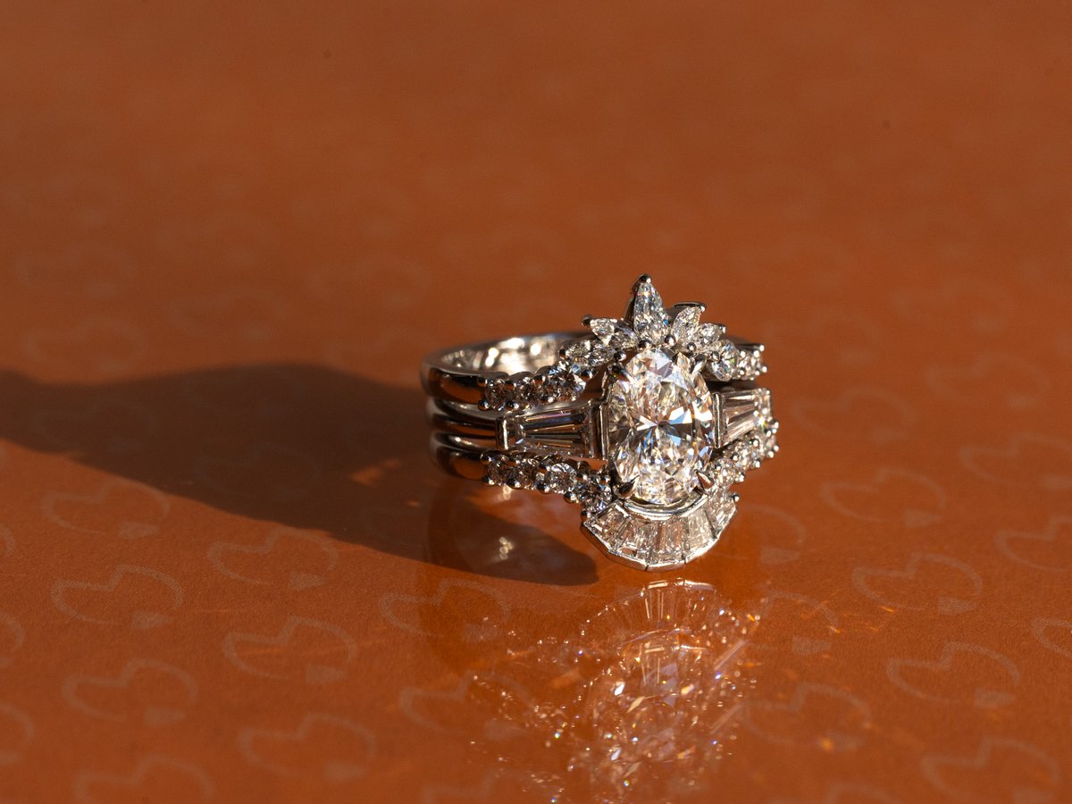 Much like art, a beautiful ring can be accentuated with the right frame. Think of it as the jewellery equivalent of a crown.