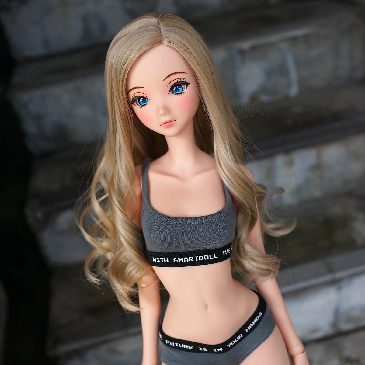 Smart Doll tweet media