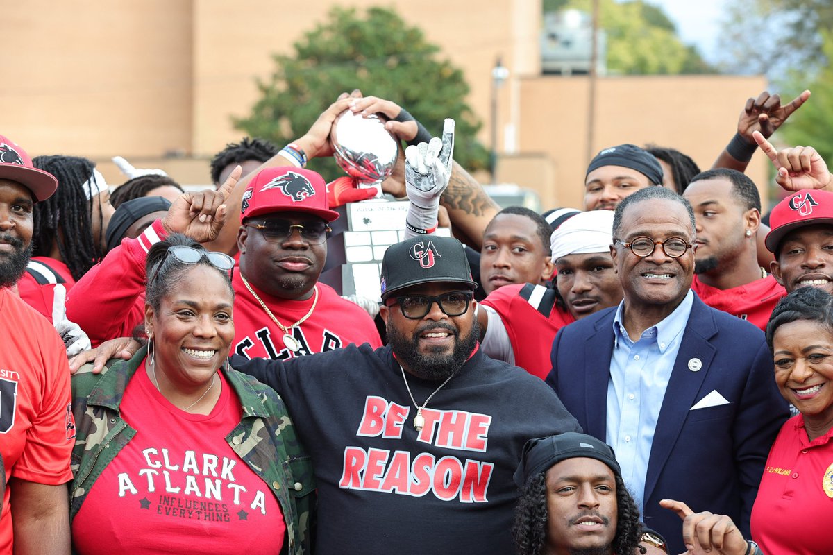 Mike Hayde tweet media