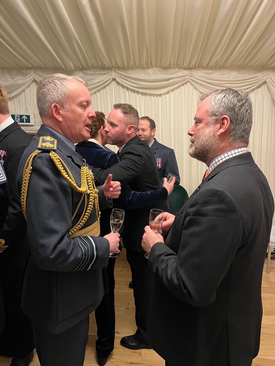 I was delighted to join RAF veterans whose careers were cut short due to the ban of LGBTQ personnel in the Armed Forces and, alongside many serving today, celebrate the lifting of the ban 25 years ago. x.com/DefenceHQ/stat…