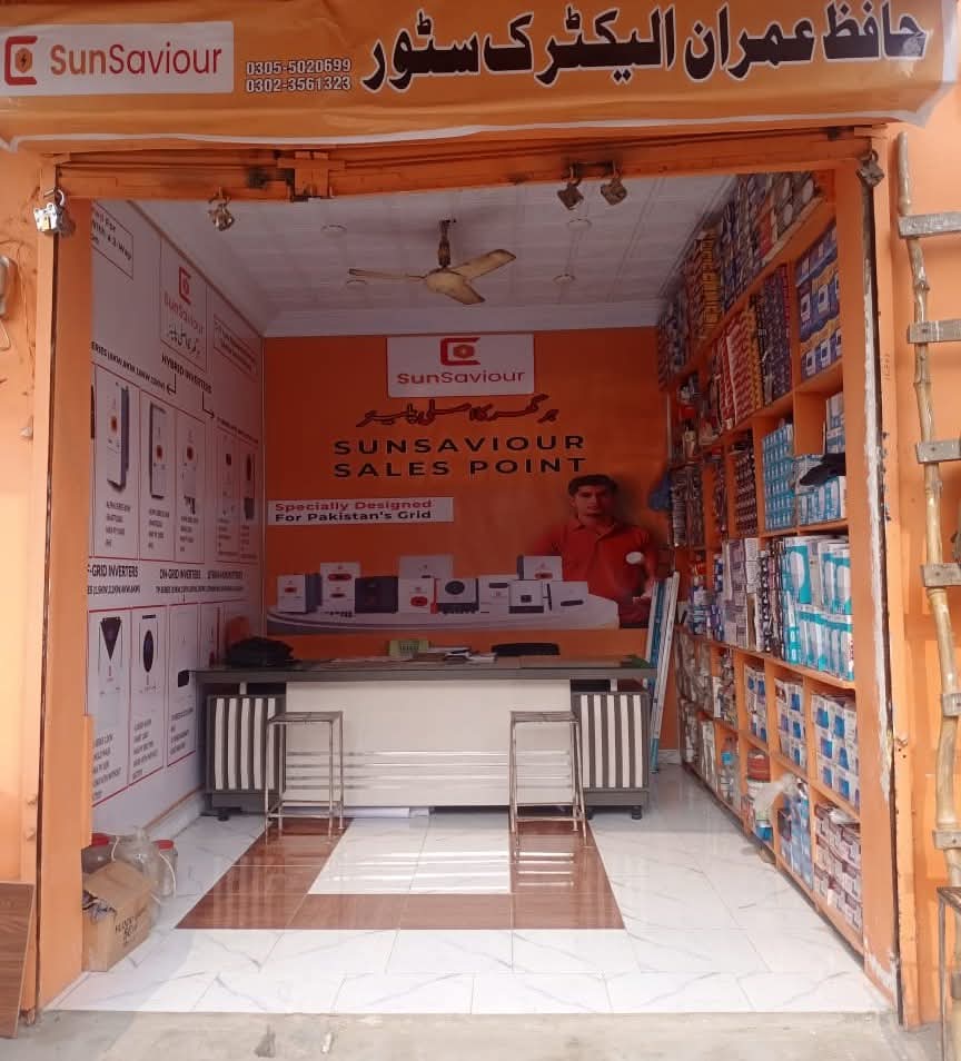 SunSavr's tweet photo. Explore our Multan outlet, where we bring advanced solar solutions closer to you.

📍 Visit out Multan outlet today and take a step toward a greener, brighter future. For more information kindly contact them at 03023561323.

#solarexperts #HarGharKaAsliPlayer #sunsaviour https://t.co/phDMzyNpBD