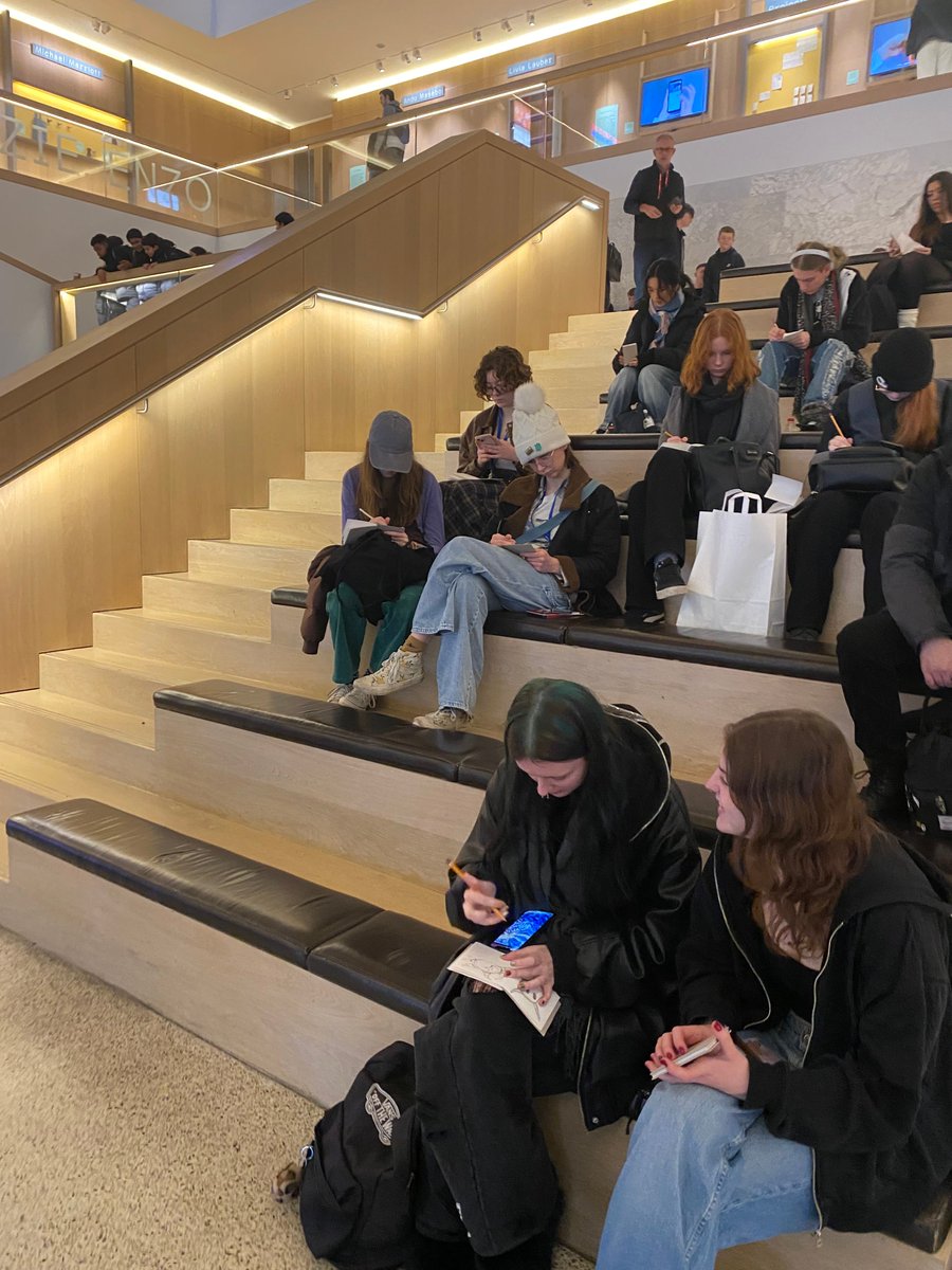 KCupdate's tweet image. Access to HE &amp;amp; Foundation Art &amp;amp; Design students visited the Tim Burton exhibition at the Design Museum, sparking creativity back in the studio! 

 Read more about the visit here: stcg.ac.uk/news/access-to…

 #creativeindustries #artanddesign