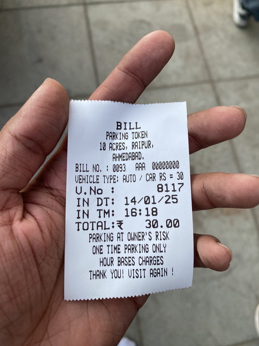 RohitPareek2704's tweet photo. @mcdonaldsindia @AhmedabadPolice asking for parking fee .. first they ask for 50rs then after we argue they said ok give 30rs. now we have to pay for coming in mcdonalds ? Ahmedabad raipur big bazar Avedh vasooli @AhmedabadPolice  why we have to pay for going to eat mcdonalds https://t.co/It6XxDeJaZ