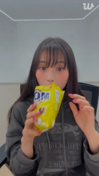 abijil_D's tweet photo. Nagcrave sa Moby dahil Kay Juju๐คญโจ ๐๐คญ
#์งํ์ฃผ #HYEONJU #UNIS #์ ๋์ค
@UNIS_offcl https://t.co/IGusUG0Z1z