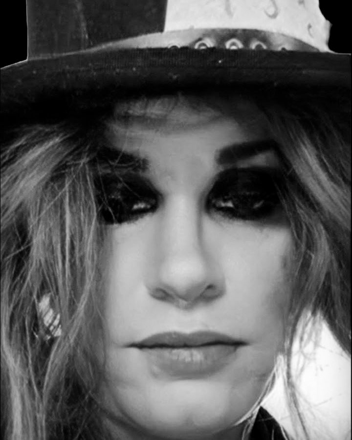 debbie2dragon77's tweet photo. The deep love she felt the moment she laid eyes on the colt commander .45 
#art #photography #transgender #outlaw #badassmotherfucker https://t.co/sS19ubIo22