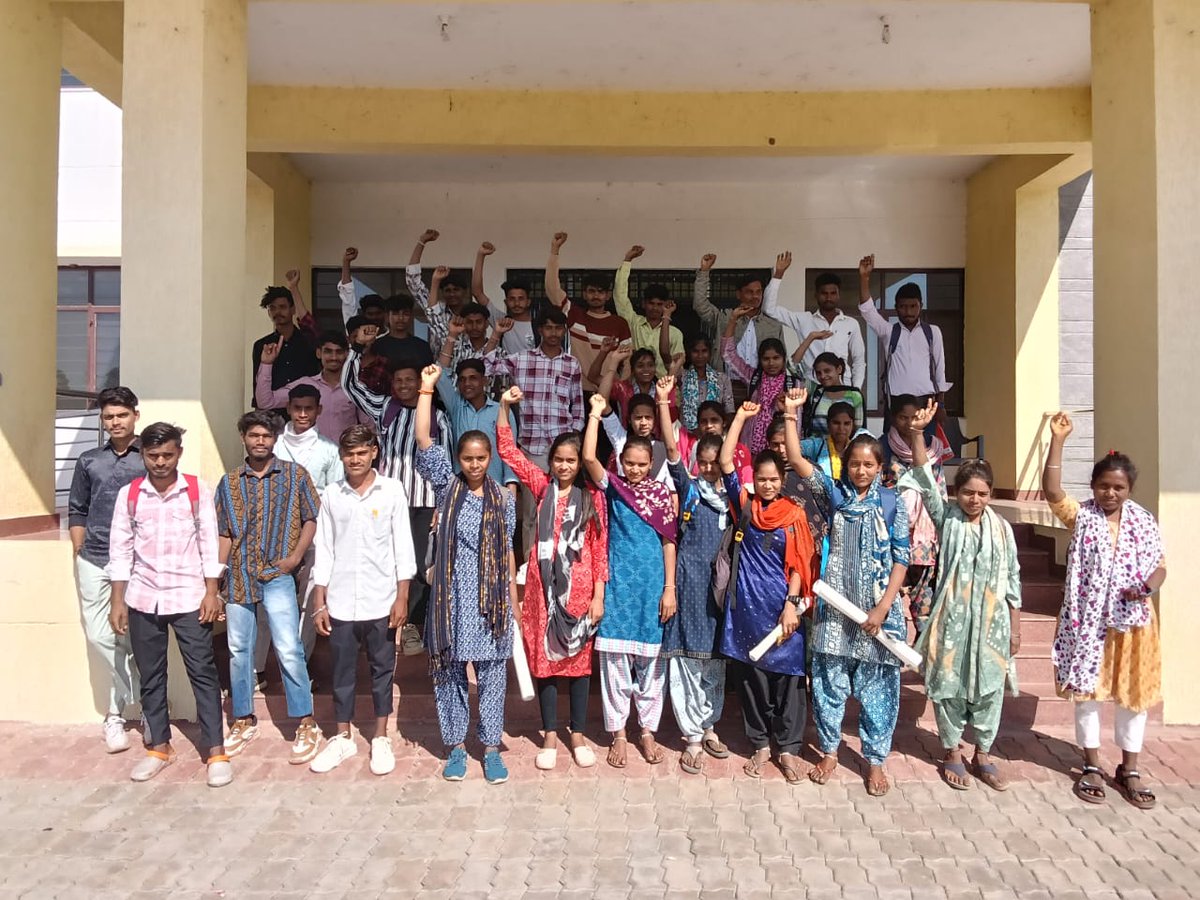 राजस्थान के राजकीय नोडल महाविद्यालयों एवं राजसेस सोसायटी महाविद्यालयों की दूर्दशा का जिम्मेदार कोन
<a href="/RajCMO/">CMO Rajasthan</a>
<a href="/BhajanlalBjp/">Bhajanlal Sharma</a> 
<a href="/KumariDiya/">Diya Kumari</a> 
<a href="/DrPremBairwa/">Dr Prem Chand Bairwa</a> 
<a href="/roat_mla/">Rajkumar Roat</a> 
<a href="/MlaThawarchand/">Thavar Chand Meena</a> 
<a href="/mla_umesh_aspur/">MLA Umesh Damor</a> 
<a href="/MLA_jai_krishan/">MLA JAI KRISHAN PATEL</a> 
@AnilKatara_Mla 
हरियाणा राज्य की तरह विधेयक लाकर स्थाई समाधान करे