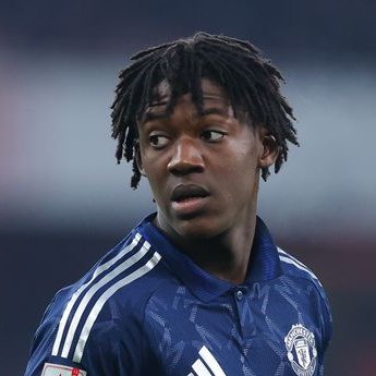 DeadlineDayLive's tweet photo. 🚨 Bayern Munich have joined Chelsea in the race for 19-year-old Manchester United midfielder Kobbie Mainoo. 

(Source: @TheSunFootball) https://t.co/G8o0TSNKQW