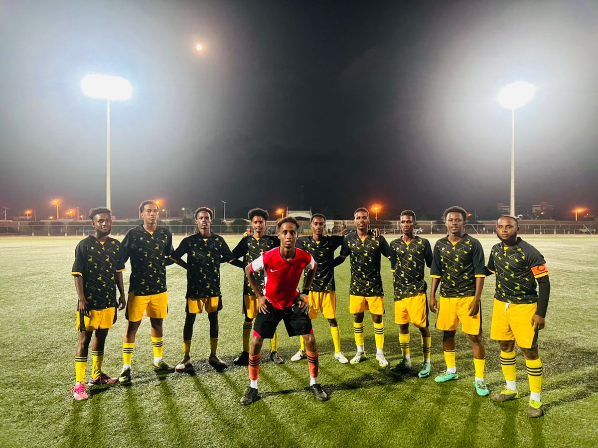 💥 Victoire pour le FC Cité Stade !

Nos joueurs se sont imposés avec détermination sur le score de 1-0 face au CDC Quartier 7. Une victoire précieuse qui relance l’équipe en championnat ! 

Bravo les gars 💪🔴⚪

#FCCitéStade #Victoire #EspritDÉquipe #Championnat