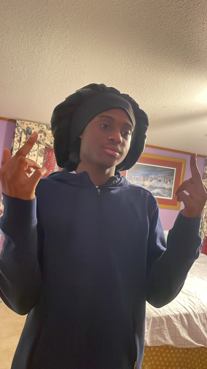 middle finger in da air , fuck you twice !